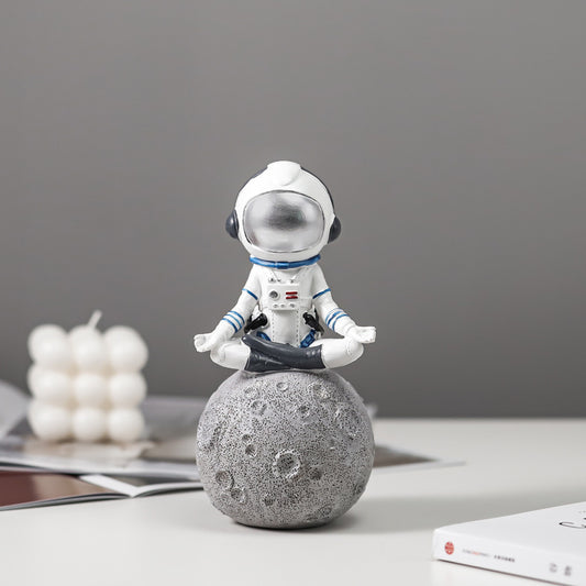 Astronaut Creative Decoration – Home Fashion Ornament