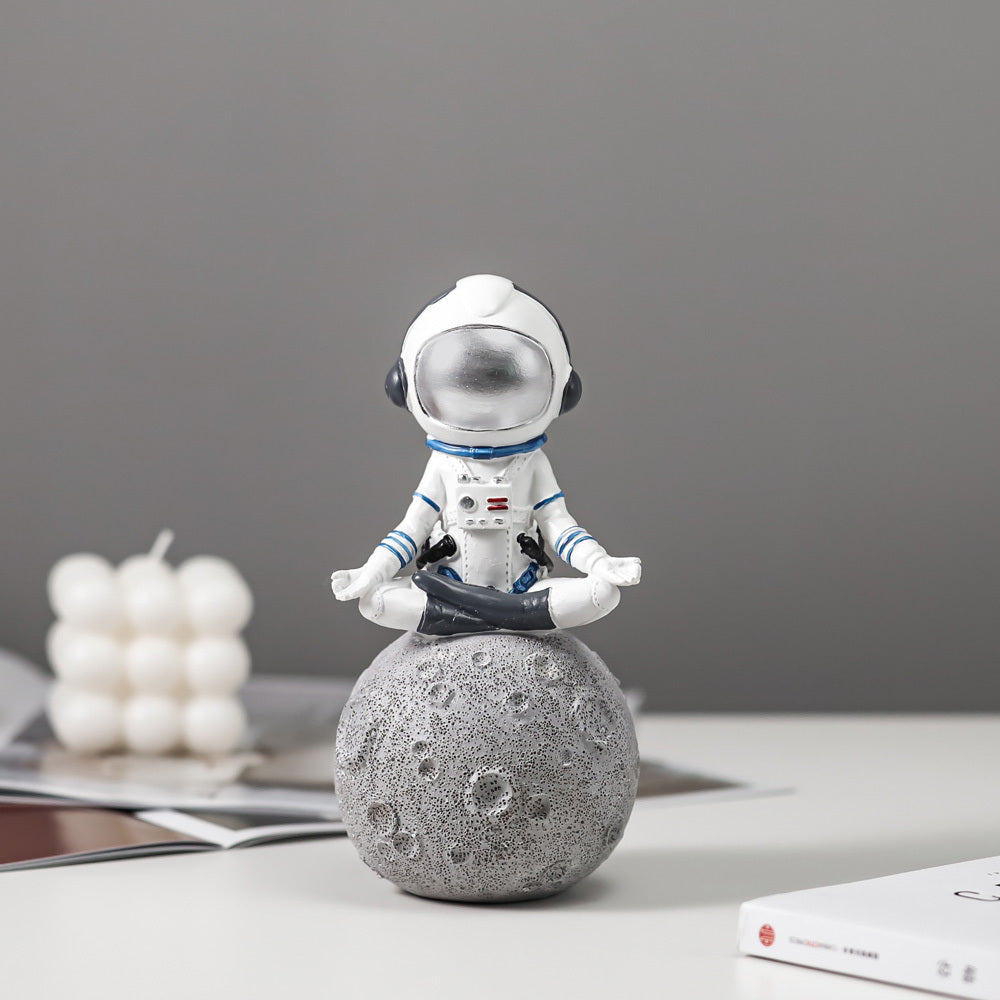 Astronaut Creative Decoration – Home Fashion Ornament