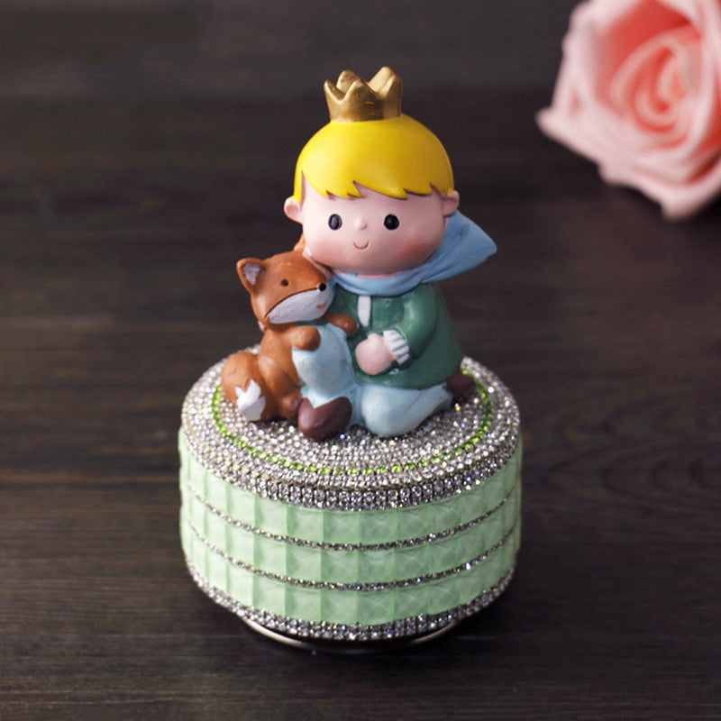 The Little Prince Decorative Figurine – Enchanting Desktop Ornament
